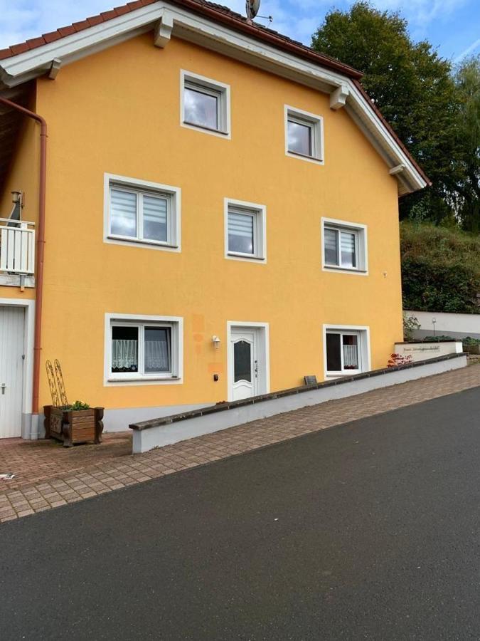 Sonnigesuedeifel Appartement Seffern Buitenkant foto