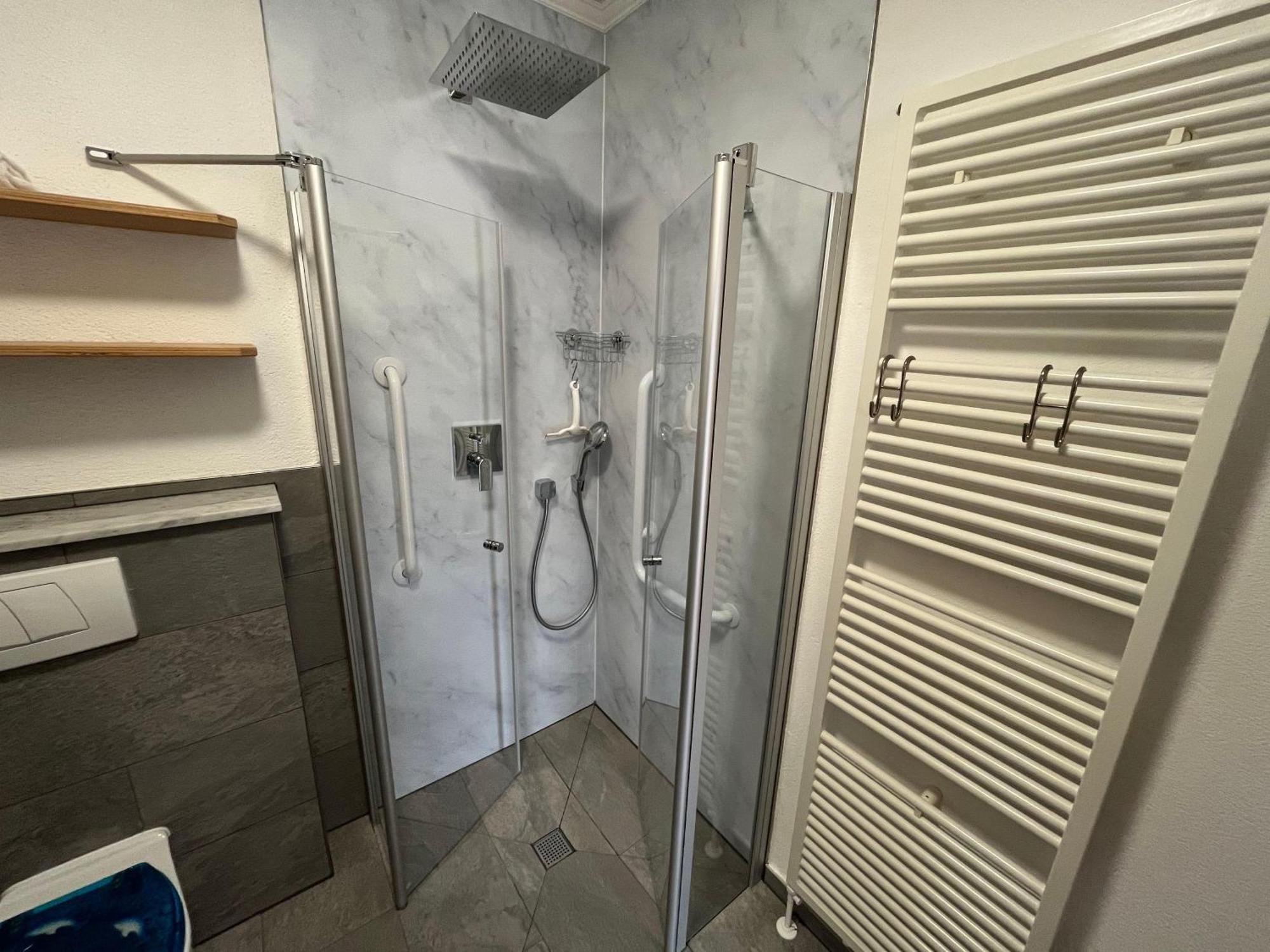 Sonnigesuedeifel Appartement Seffern Buitenkant foto